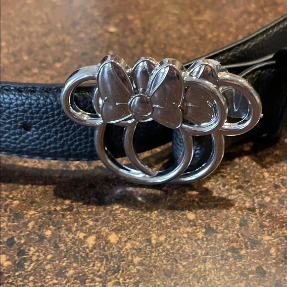 Black  like new Minnie Mouse Disney Belt with Silver Buckle - Picture 2 of 6